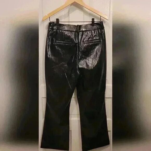 7 For All Mankind Black Faux Leather Cropped Flare Pants Size Medium - Picture 4 of 4